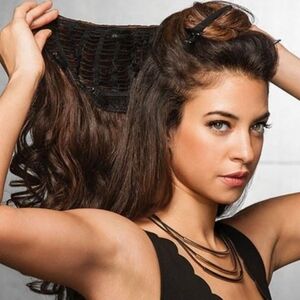 Natural Black 23"Hair Extension with curls